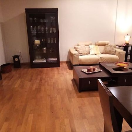 Τεσσαρι Στον Ναυτικο Ομιλο Χiου Appartement Chios Town Buitenkant foto