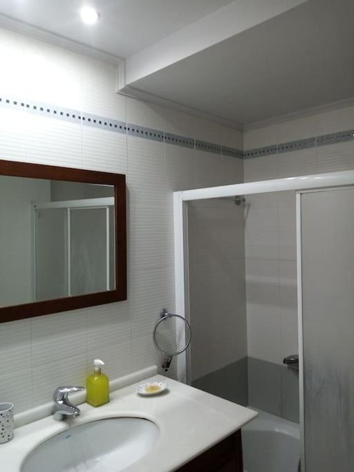 Τεσσαρι Στον Ναυτικο Ομιλο Χiου Appartement Chios Town Buitenkant foto