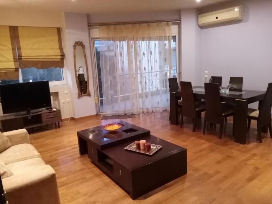 Τεσσαρι Στον Ναυτικο Ομιλο Χiου Appartement Chios Town Buitenkant foto